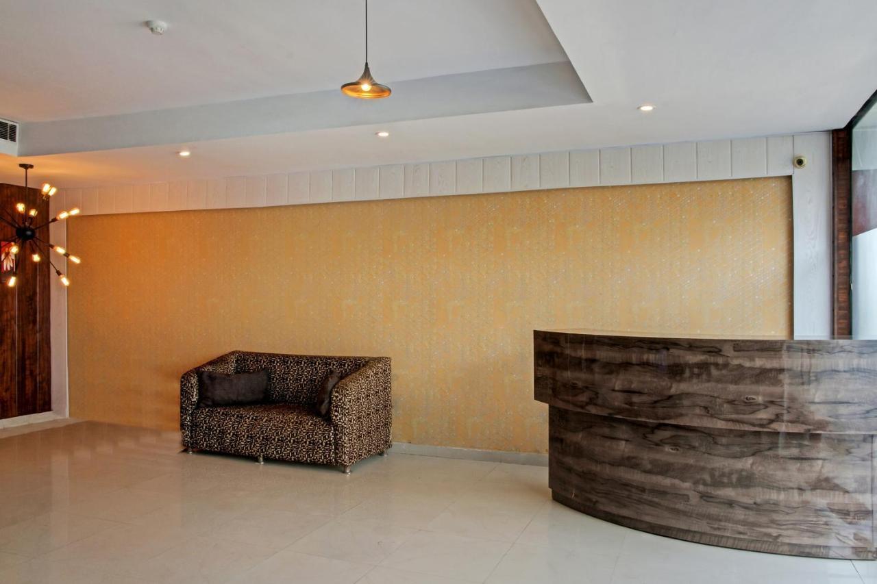 Oyo 62241 Swastik Garden Hotel Dhāmpur Exterior foto