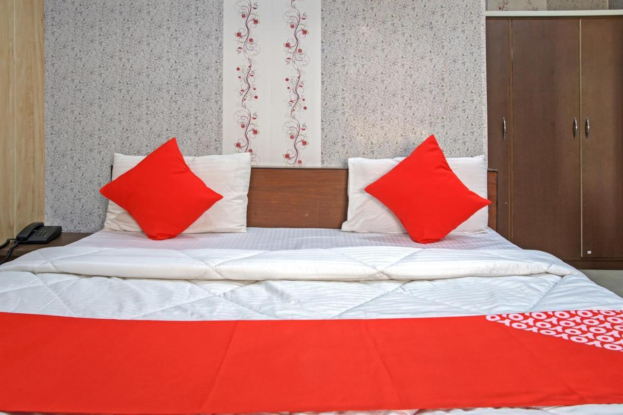 Oyo 62241 Swastik Garden Hotel Dhāmpur Exterior foto